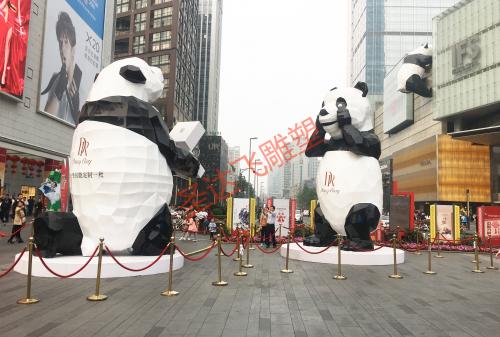 DR玻璃钢大熊猫
